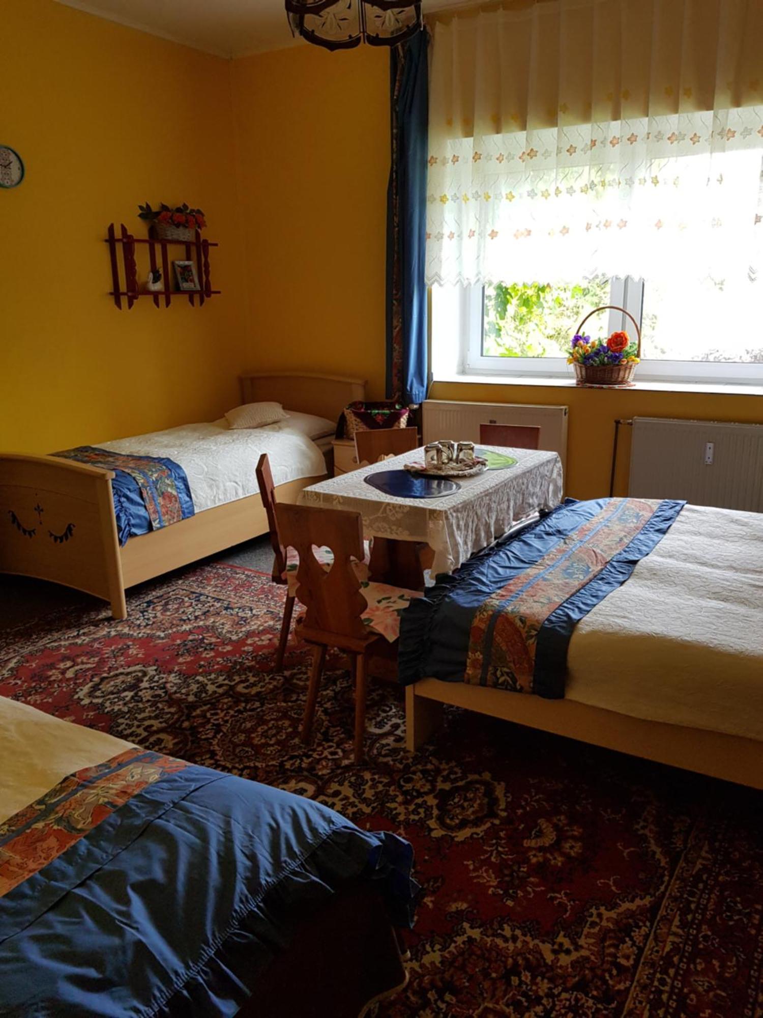 Dom Na Ludowo W Brzeznicy Appartement Brzeznica  Buitenkant foto