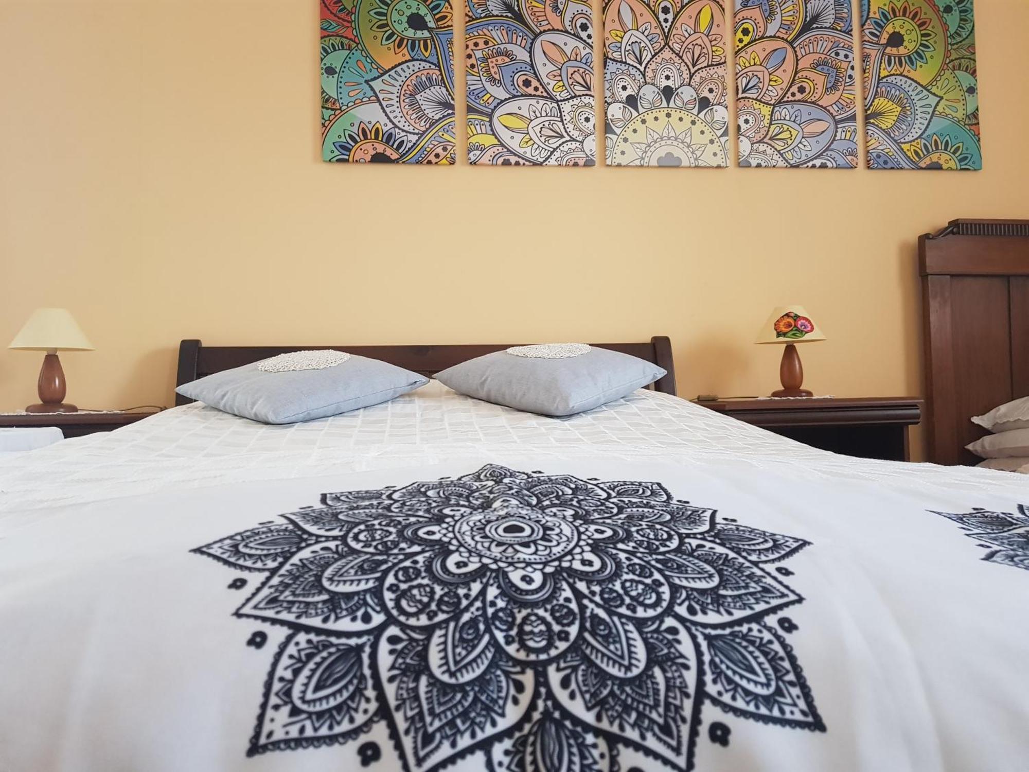 Dom Na Ludowo W Brzeznicy Appartement Brzeznica  Buitenkant foto